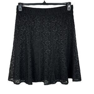 Chico’s SZ 2 (Large) Flared Skirt Floral Lace Pull-On Stretch Lined Black